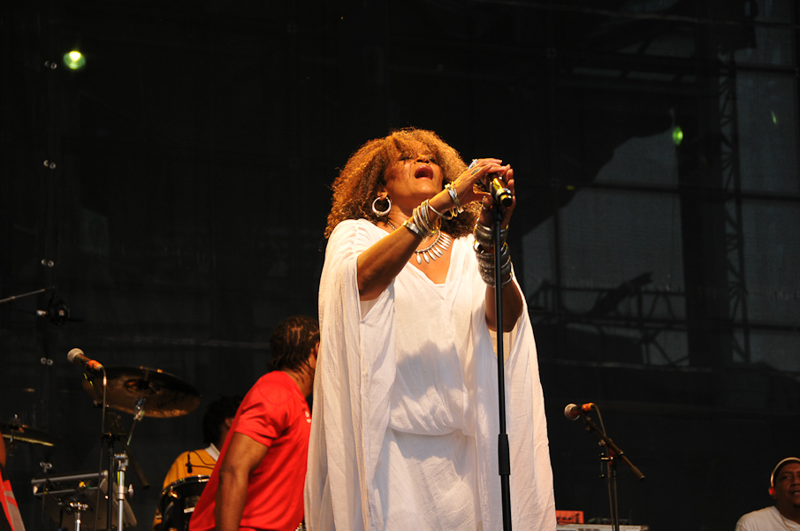 Fete de la Musique Evry 2009 - Kassav 286.jpg